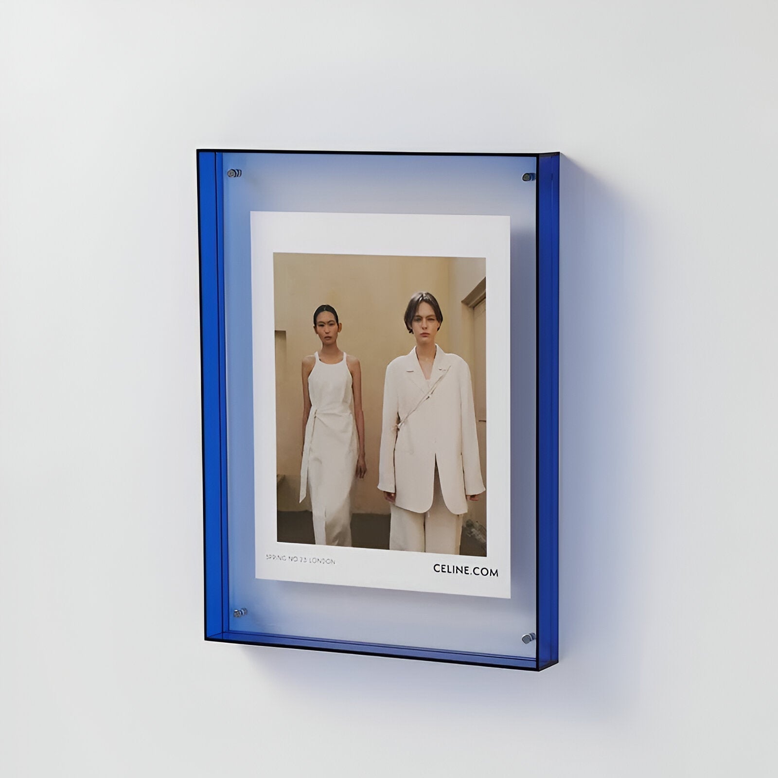 CRYSTAFRAME – Frameless Acrylic Picture Frame with Modern Design