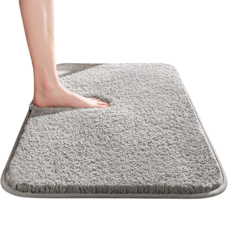 SOFTHAVEN – Plush Microfiber Bath Mat for Comfort & Safety